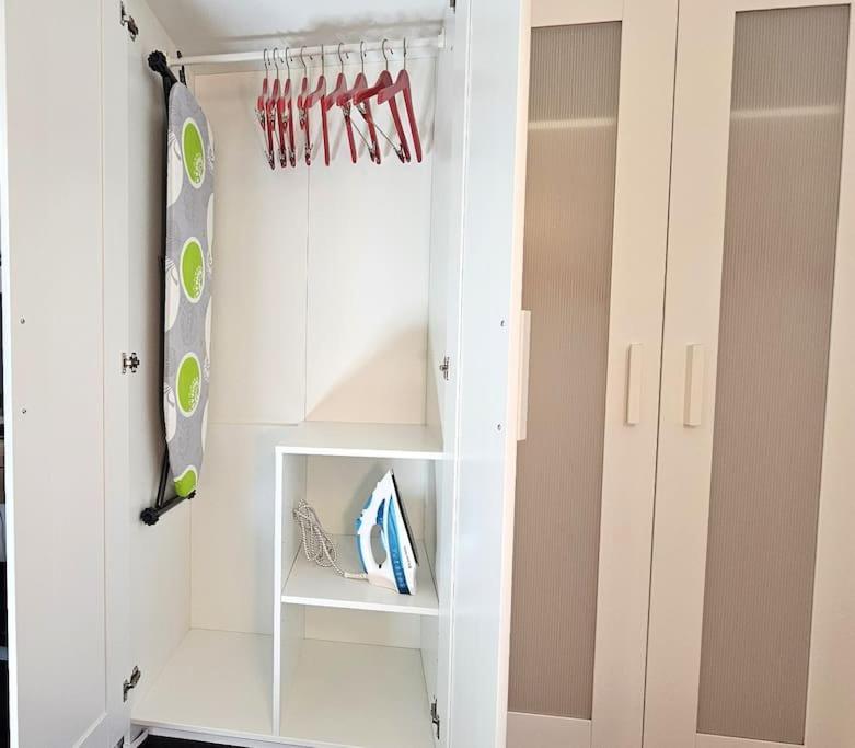 Stadt-Ferienwohnung Mit 55 M² Fuer 2 Erw. Personen Und Kind Bis 3 Jahren Бад Лаутерберг Екстериор снимка