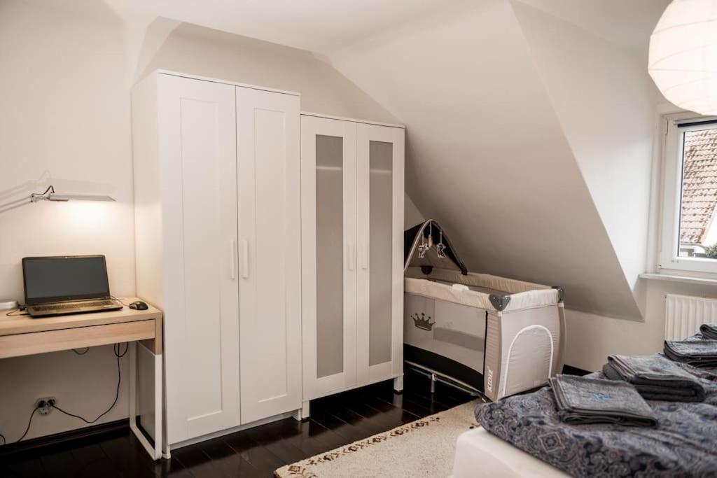 Stadt-Ferienwohnung Mit 55 M² Fuer 2 Erw. Personen Und Kind Bis 3 Jahren Бад Лаутерберг Екстериор снимка